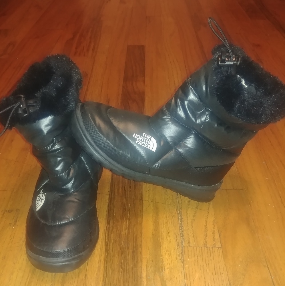 North Face Ortholight snow boot